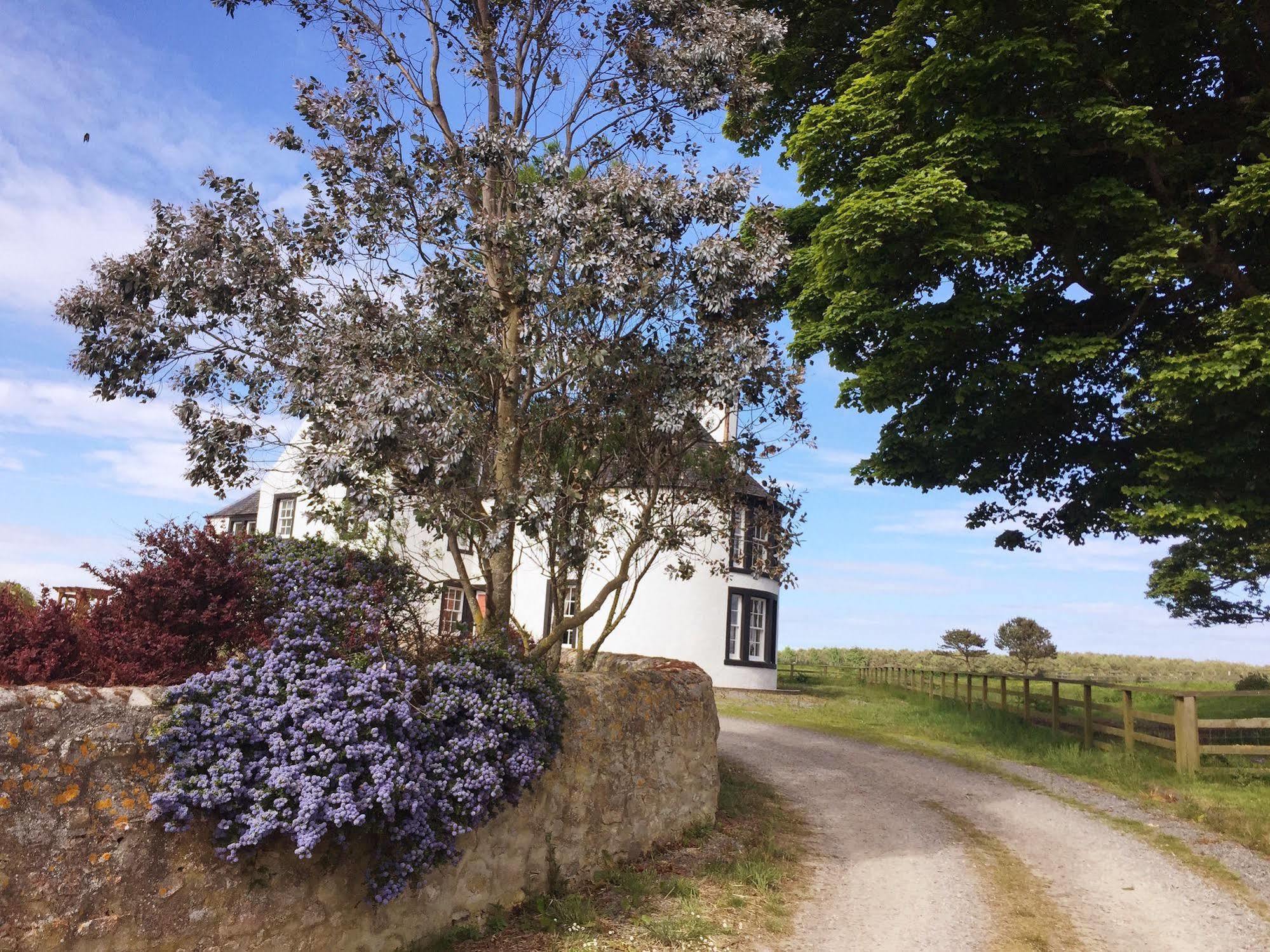 Tarrel Farmhouse Portmahomack Exterior photo